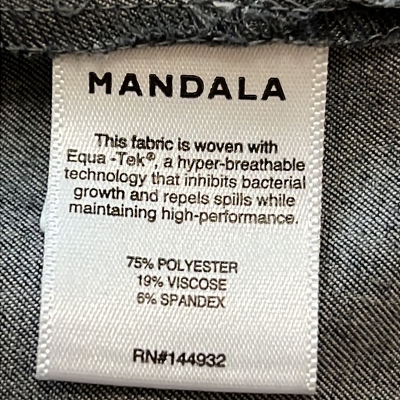 Mándala Woven With Equa Tek Technology Heathered Gray Vneck Women‎ XL Scrub Top - Picture 7 of 8